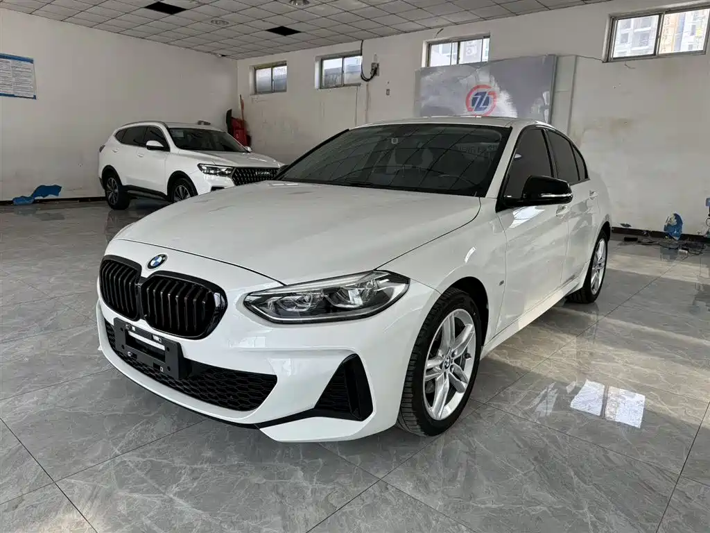 BMW 1 Series 2023
