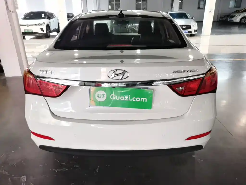 Hyundai Mistra — миниатюра 6
