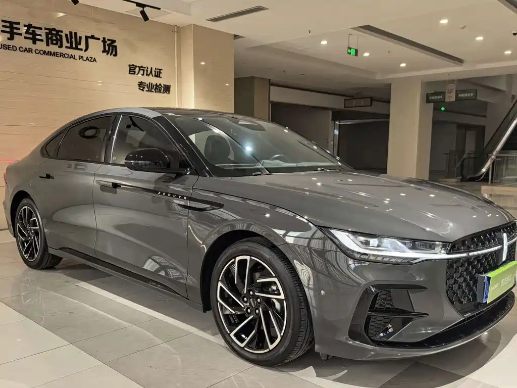 Lincoln Z — миниатюра 3