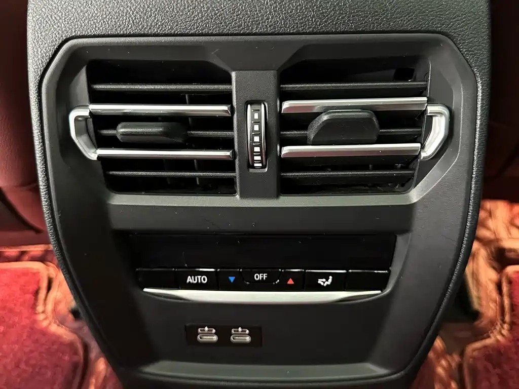 BMW 3 Series — миниатюра 14