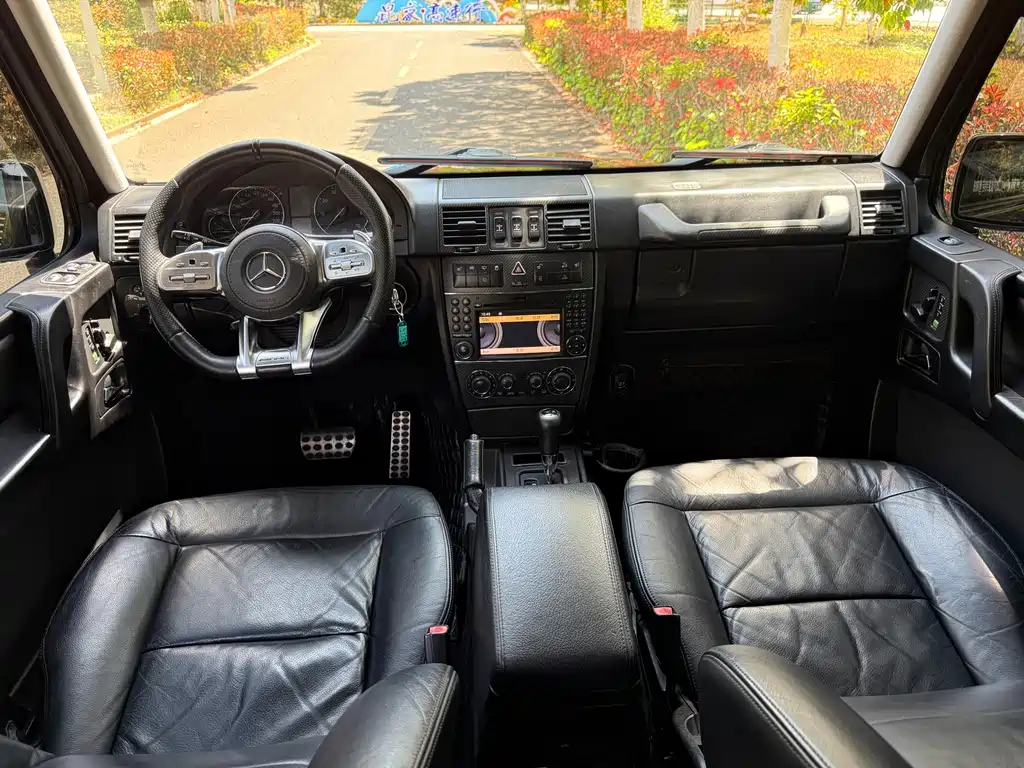 Mercedes-Benz G-Class — миниатюра 15