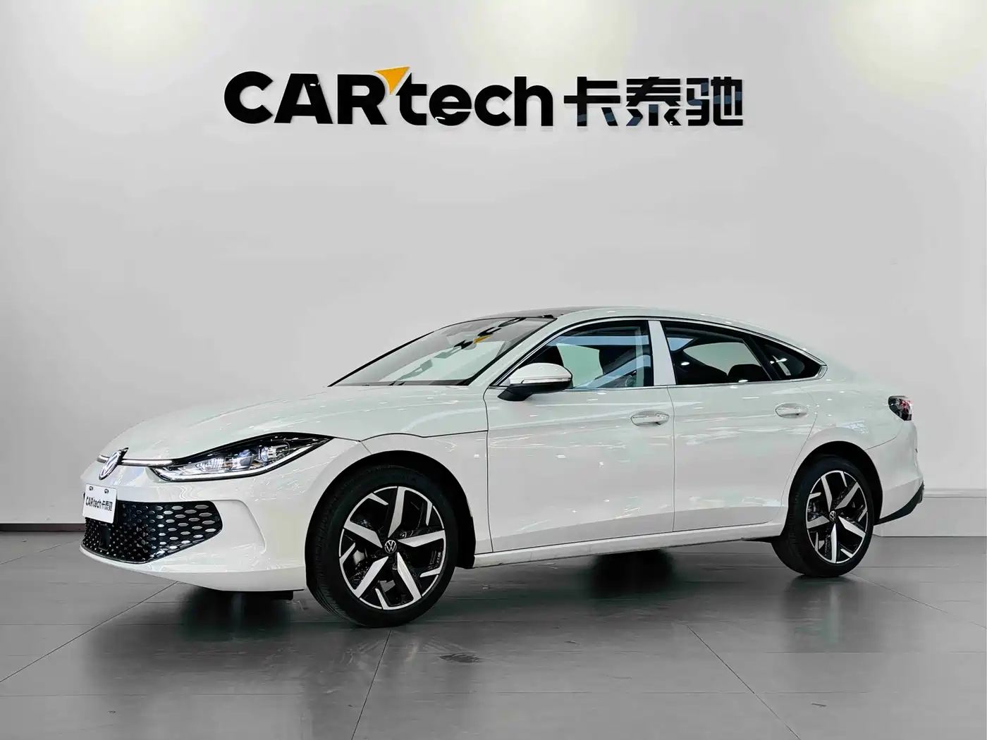 凌渡 2025款 凌渡L 280TSI DSG酷辣PLUS版 2026