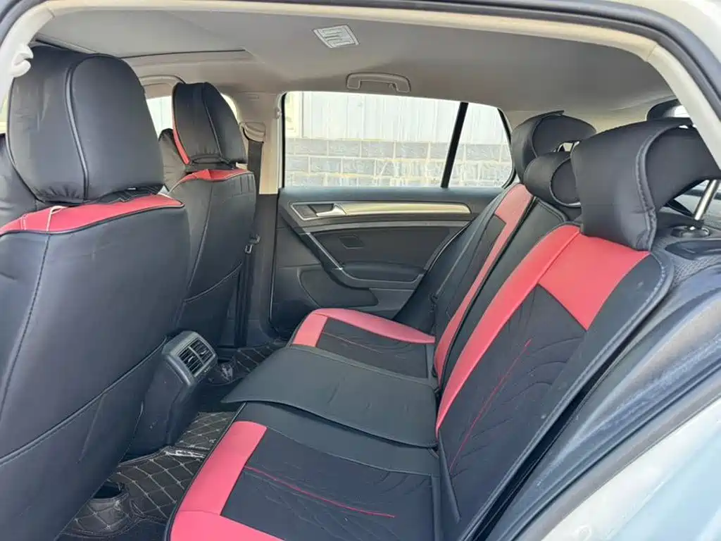 Volkswagen Golf — миниатюра 5