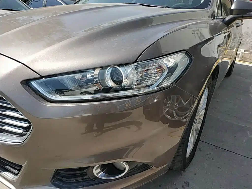 Ford Mondeo — миниатюра 24