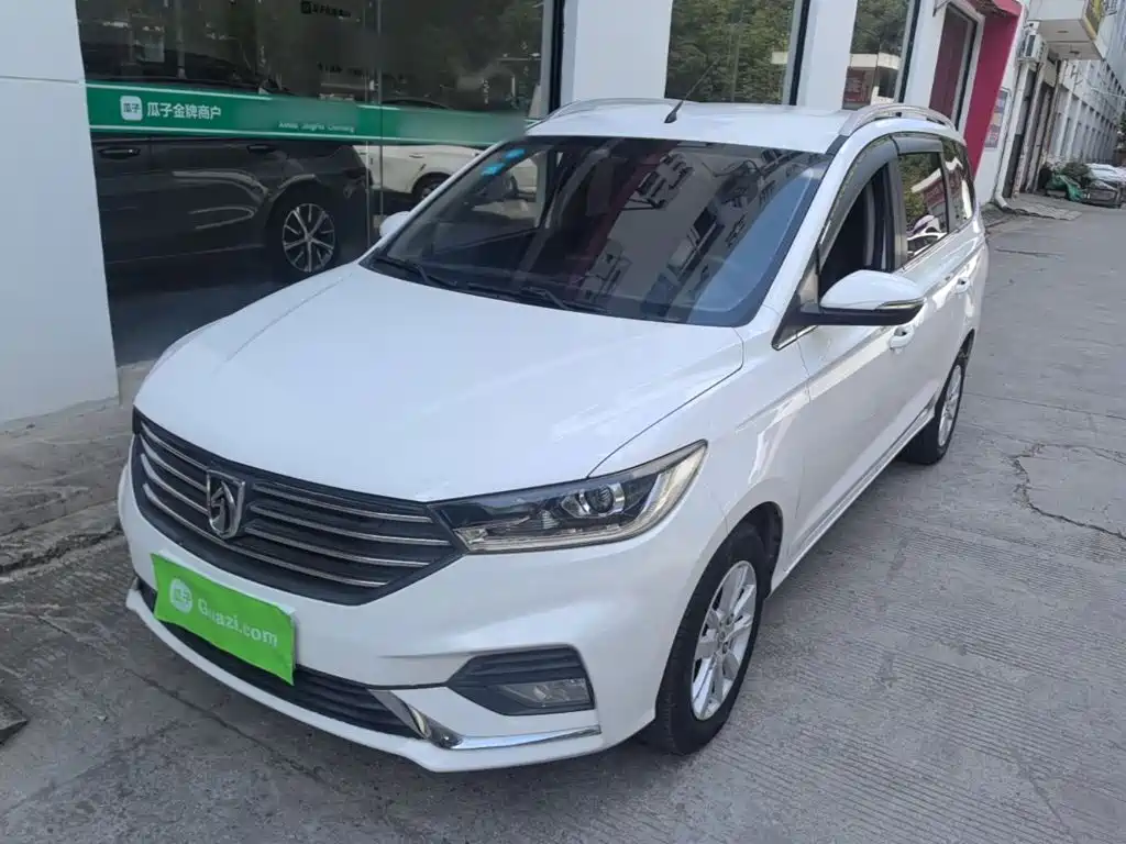 Baojun 360