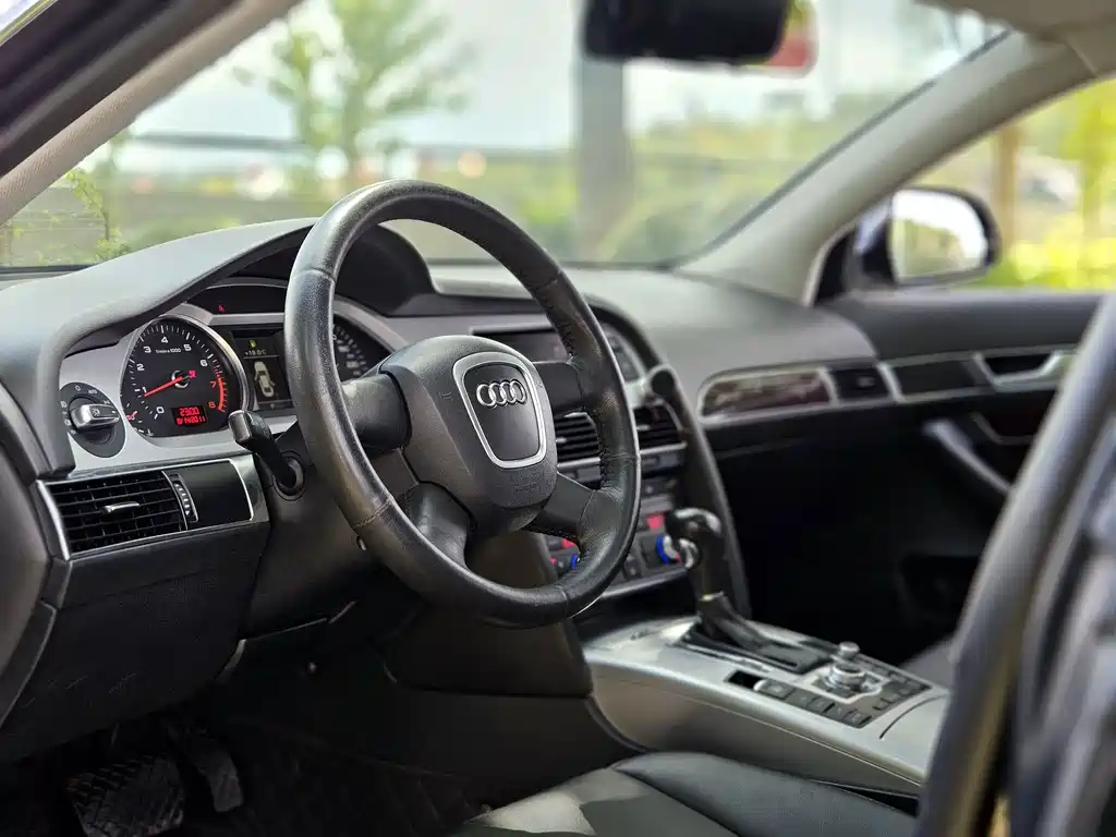 Audi A6L — миниатюра 9