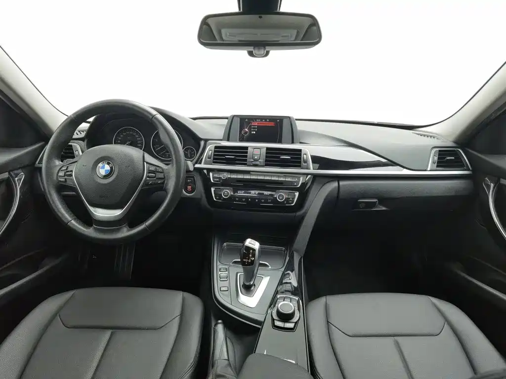 BMW 3 Series — миниатюра 5