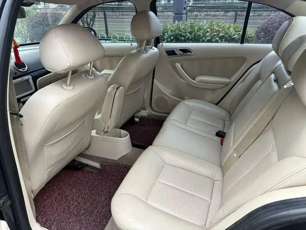 Volkswagen Lavida — миниатюра 8