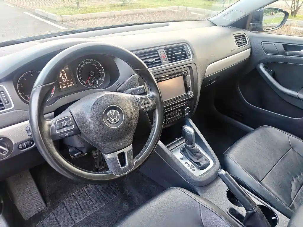 Volkswagen Sagitar — миниатюра 13