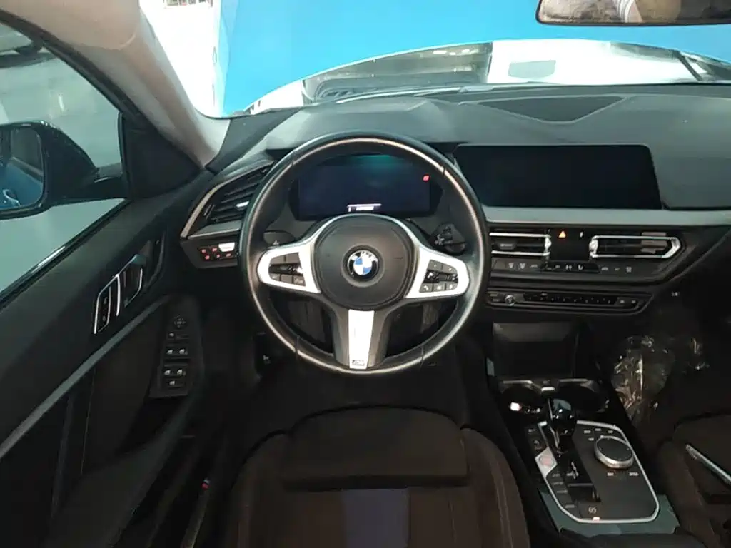 BMW 2 Series (Import) — миниатюра 11