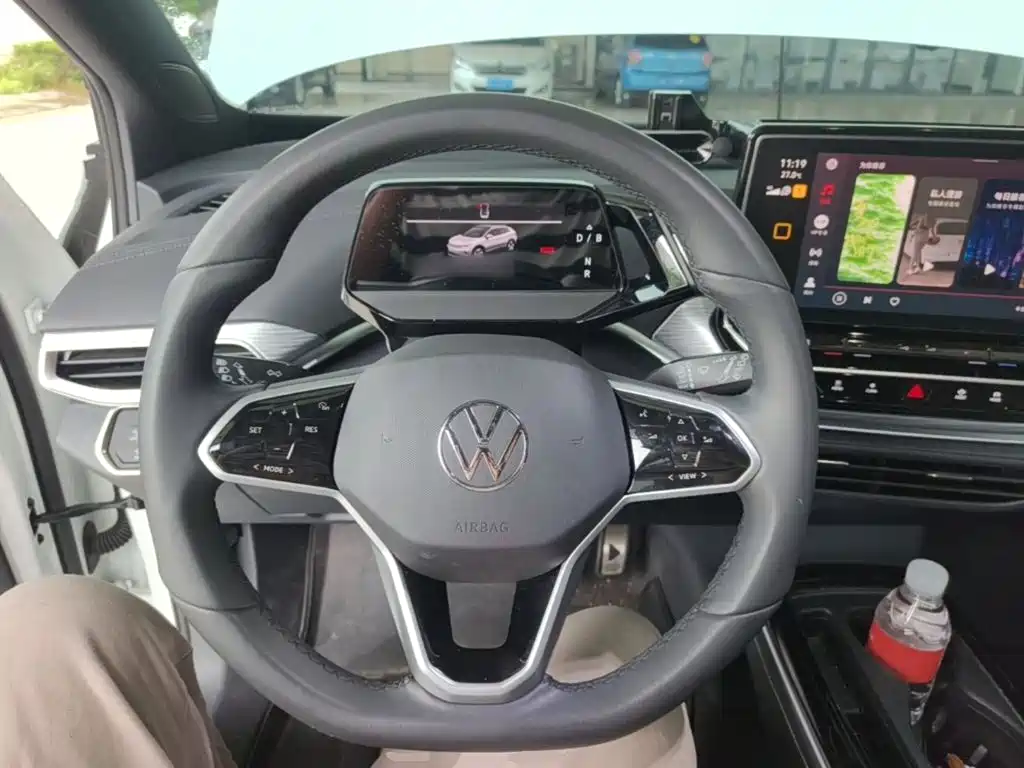 Volkswagen ID.4 Crozz — миниатюра 11