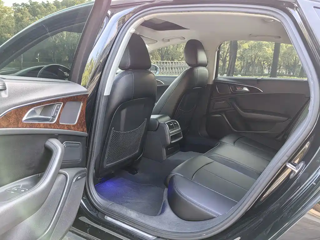 Audi A6L — миниатюра 18