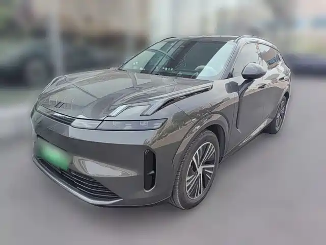 2023 Lynk & Co 08