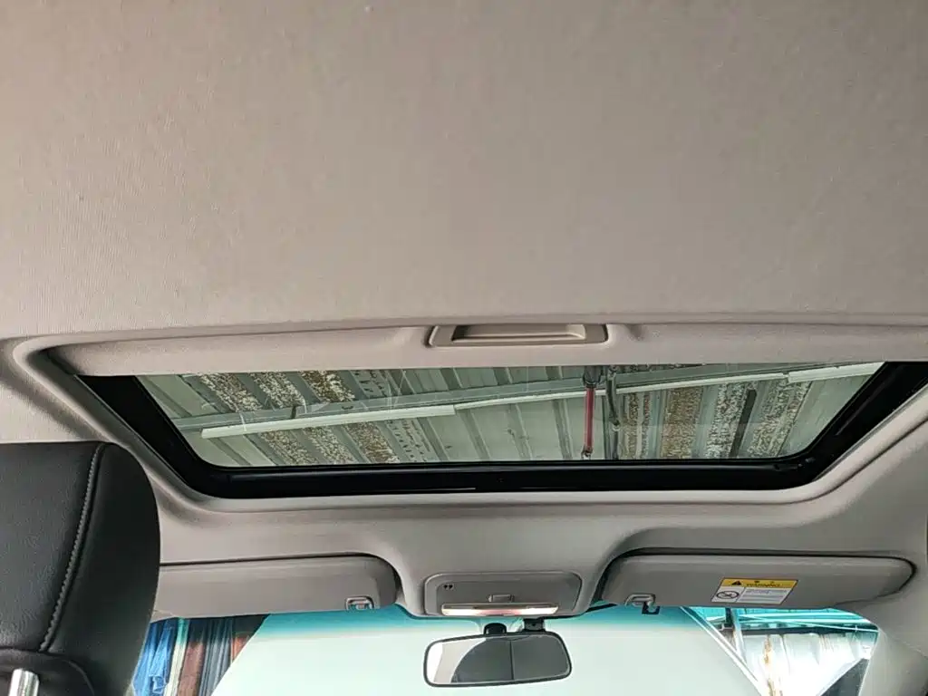 Buick Excelle — миниатюра 18