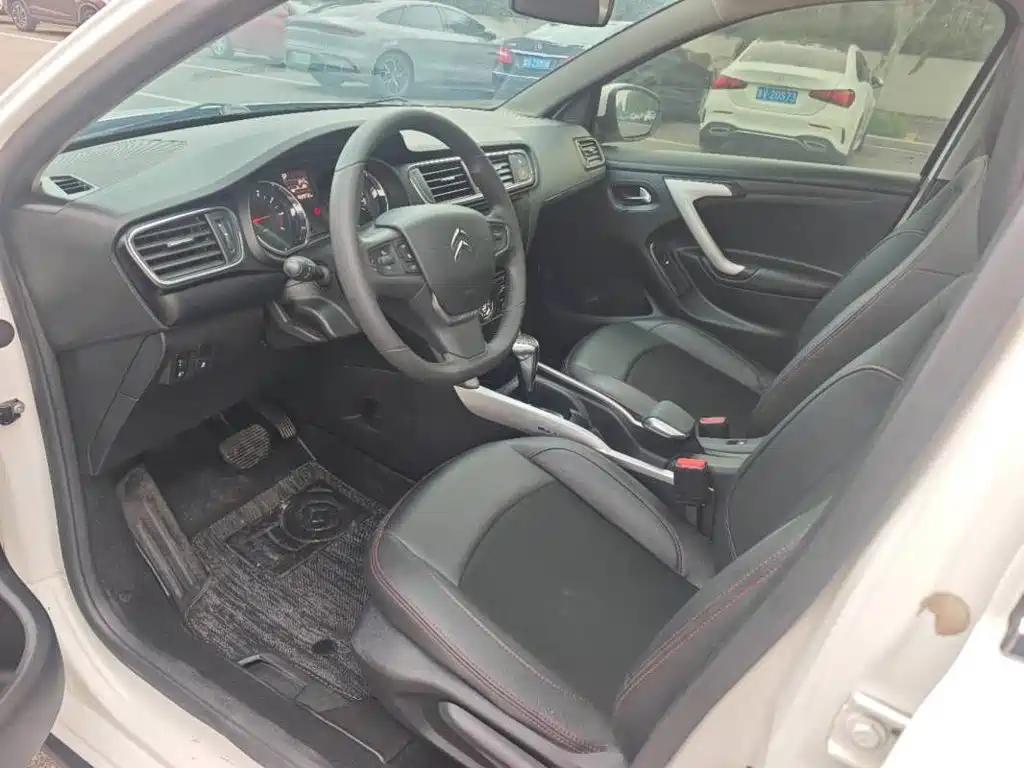 Citroen C3-XR — миниатюра 3
