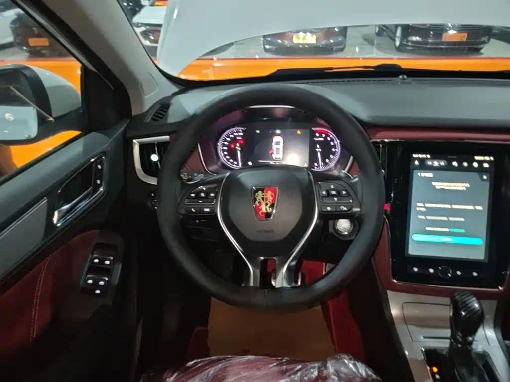 Roewe RX5 — миниатюра 11