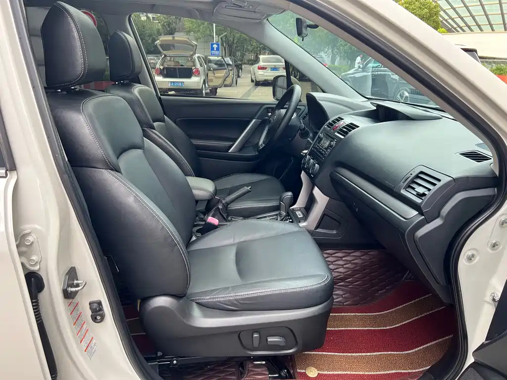 Subaru Forester — миниатюра 6