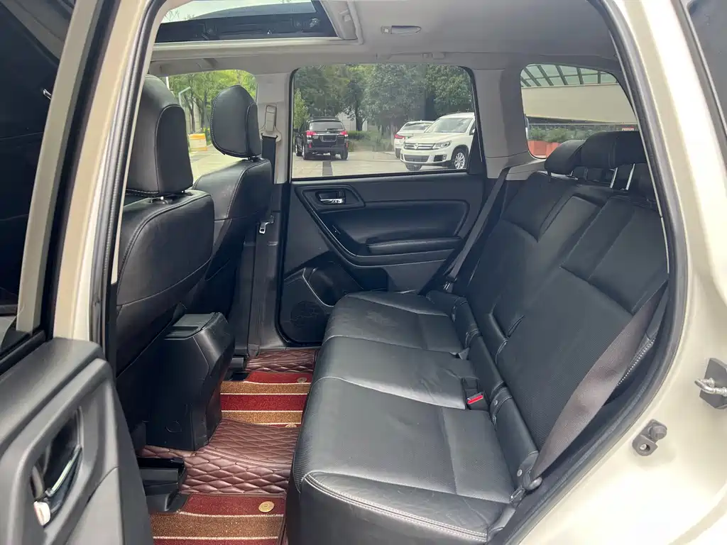 Subaru Forester — миниатюра 7