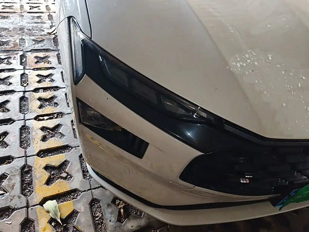 Ford Mondeo — миниатюра 7