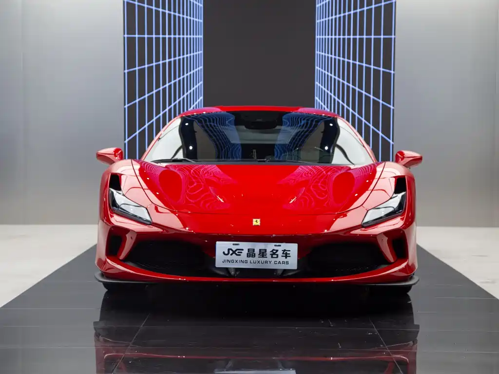 Ferrari F8 — миниатюра 2