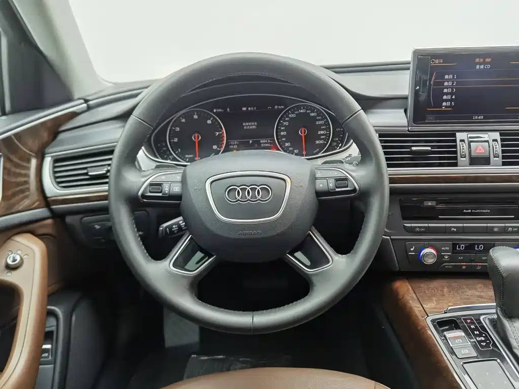 Audi A6L — миниатюра 11