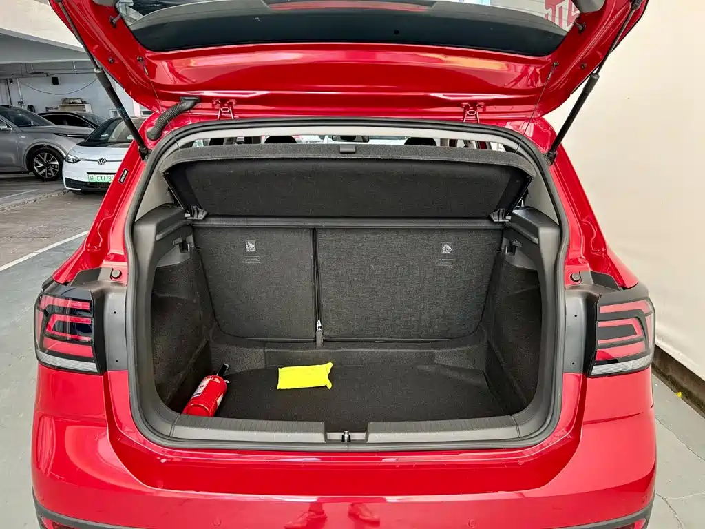 Volkswagen T-Cross — миниатюра 17