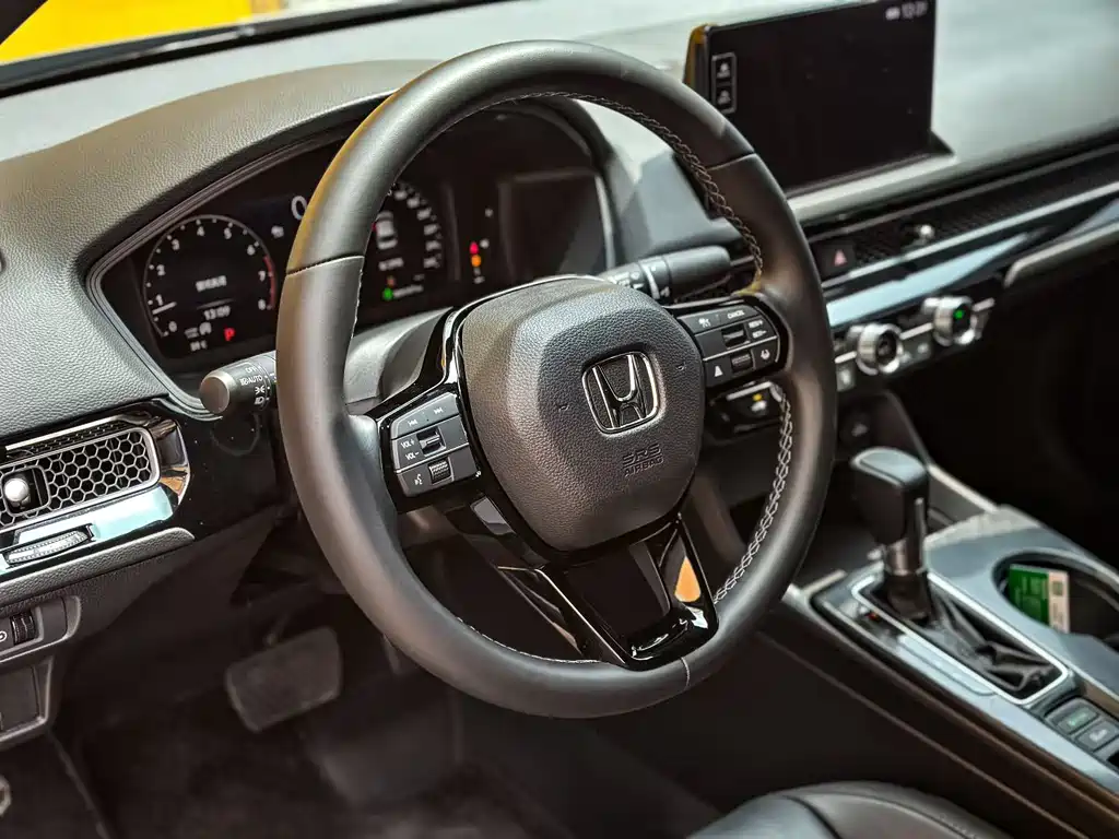 Honda Civic — миниатюра 4