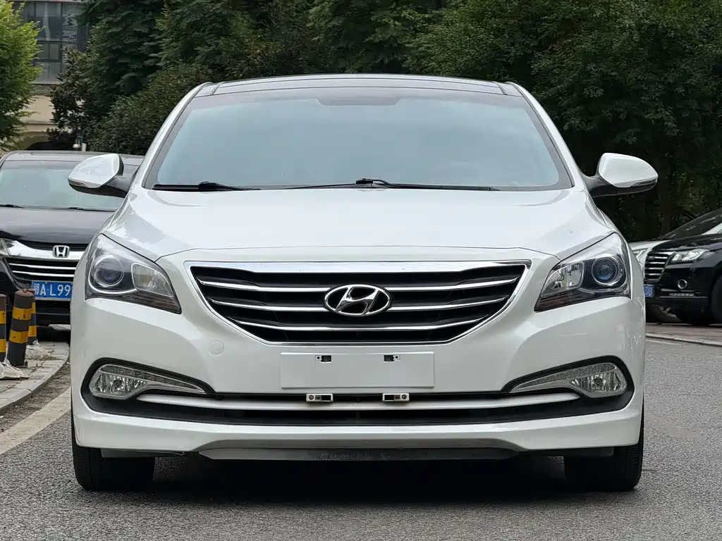 Hyundai Mistra