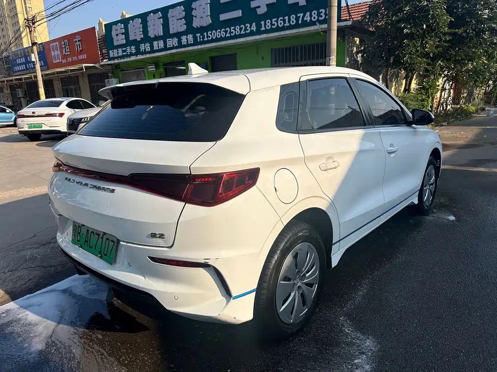 BYD e2 — миниатюра 5