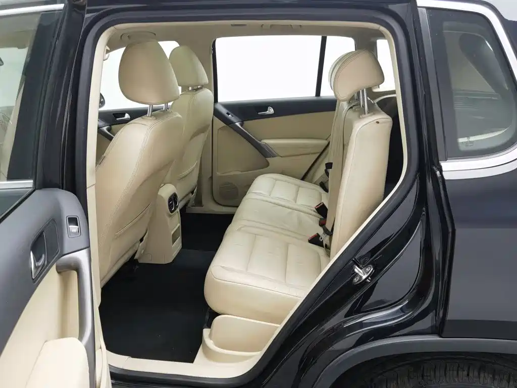 Volkswagen Tiguan — миниатюра 15