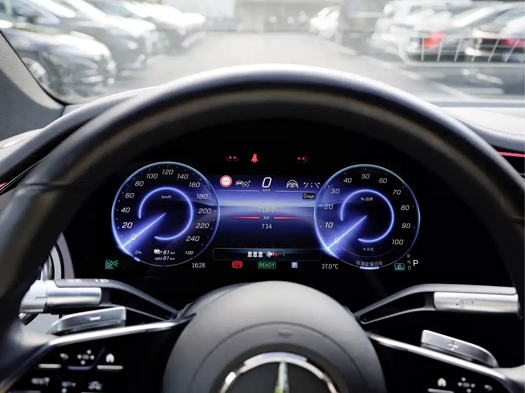 Mercedes-Benz EQS — миниатюра 7