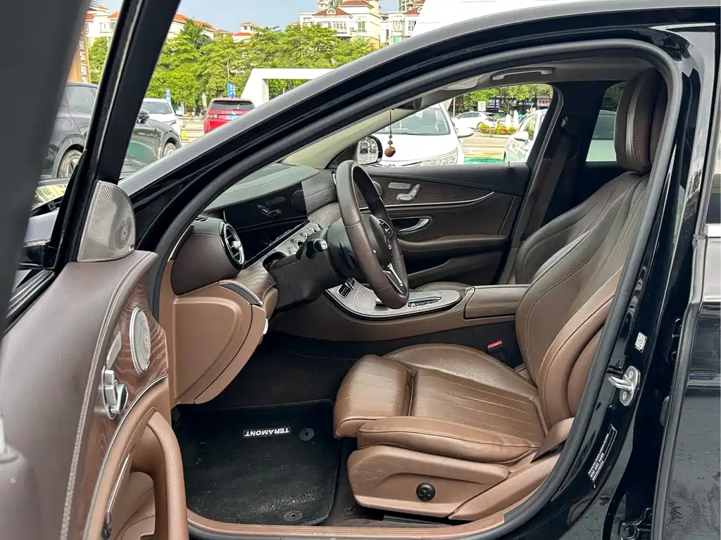 Mercedes-Benz E-Class E 2019 E 260 L 4MATIC
