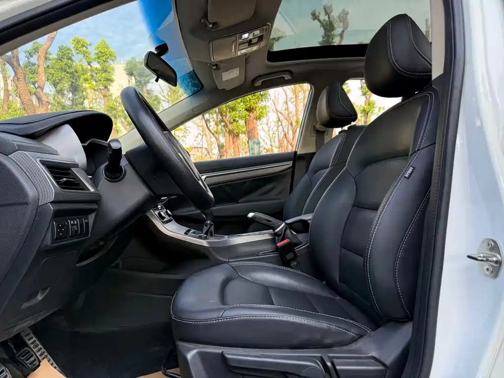 Geely Emgrand GS — миниатюра 12