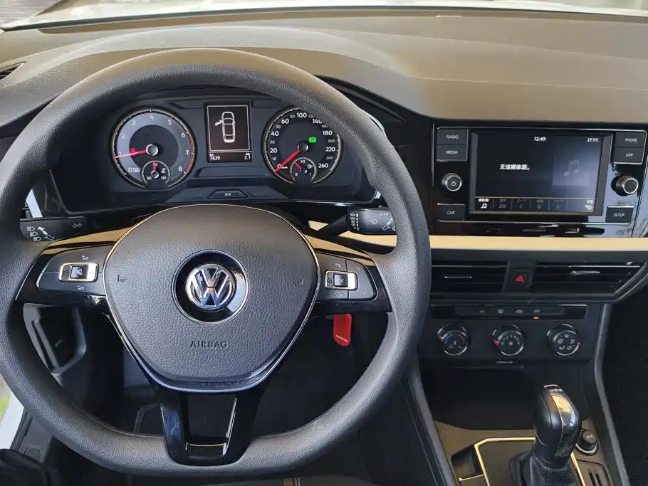 Volkswagen Lavida — миниатюра 12