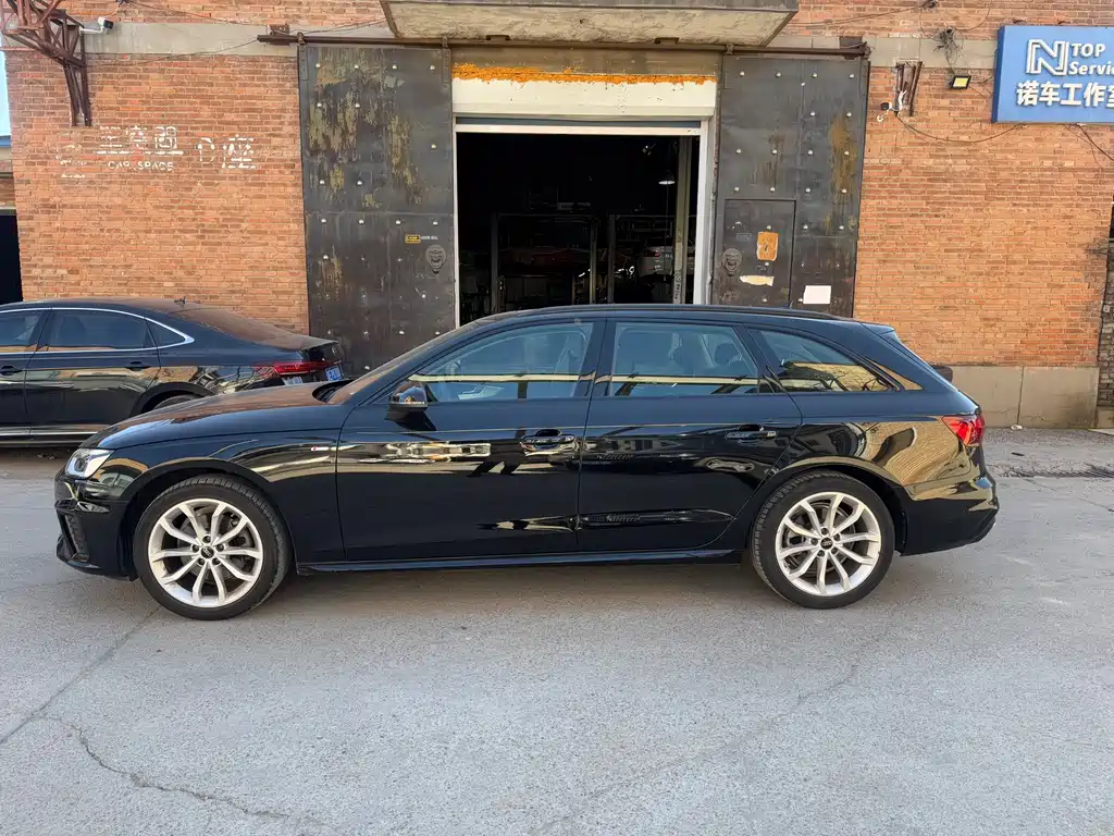 Audi A4 (Import) — миниатюра 4