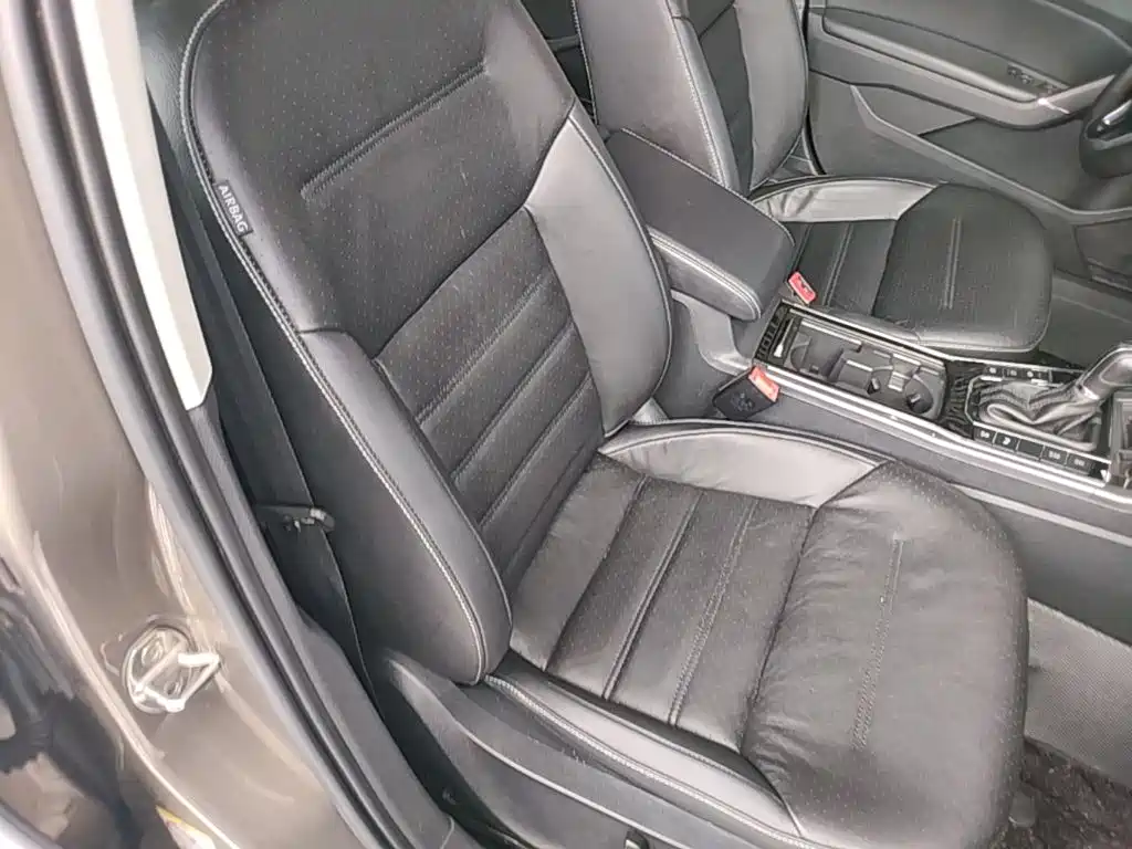 Volkswagen Passat — миниатюра 25