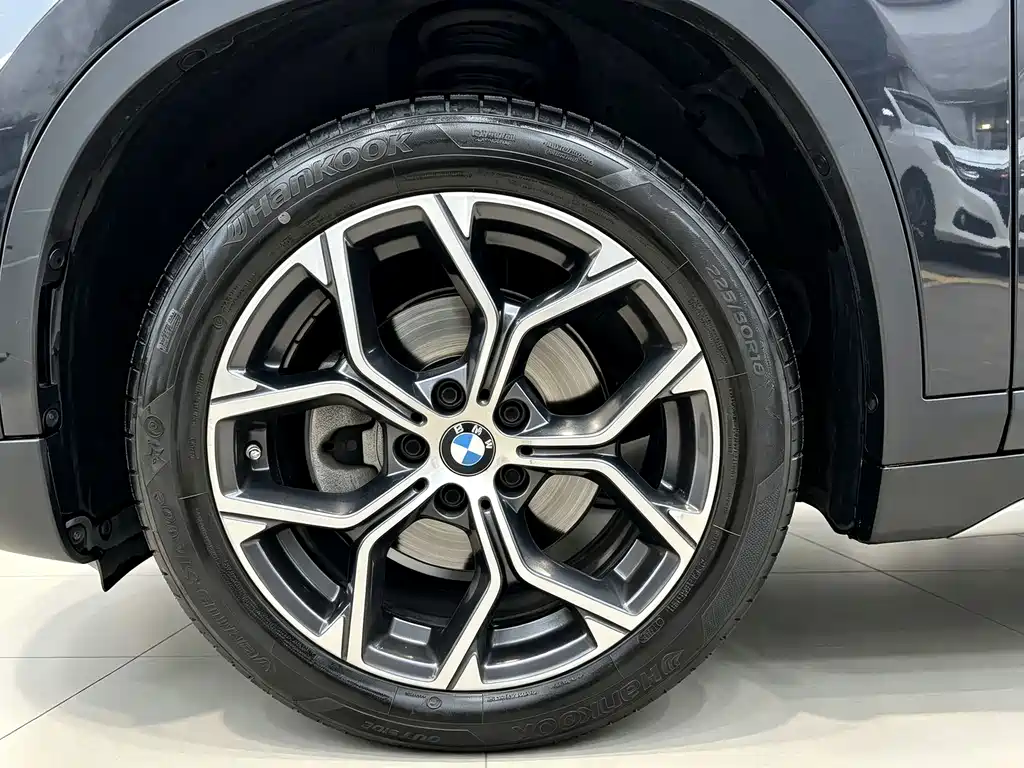 BMW X1 — миниатюра 14