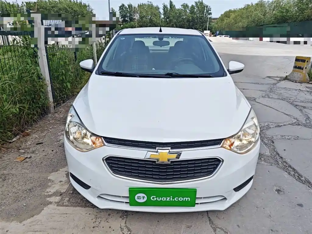 Chevrolet Sail 2015 3 1.3L AMT