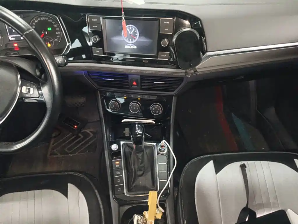 Volkswagen Sagitar — миниатюра 13