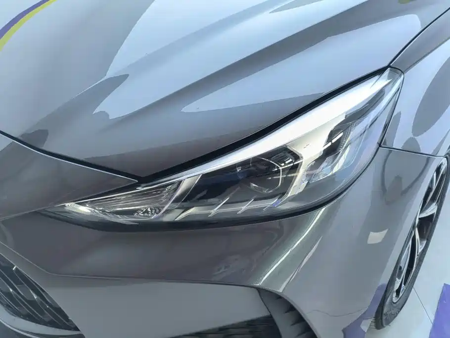 MG MG5 — миниатюра 5