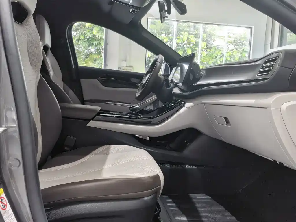 BYD Qin PLUS — миниатюра 19