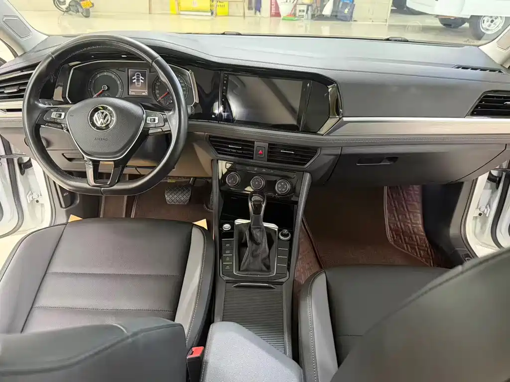 Volkswagen Sagitar — миниатюра 8