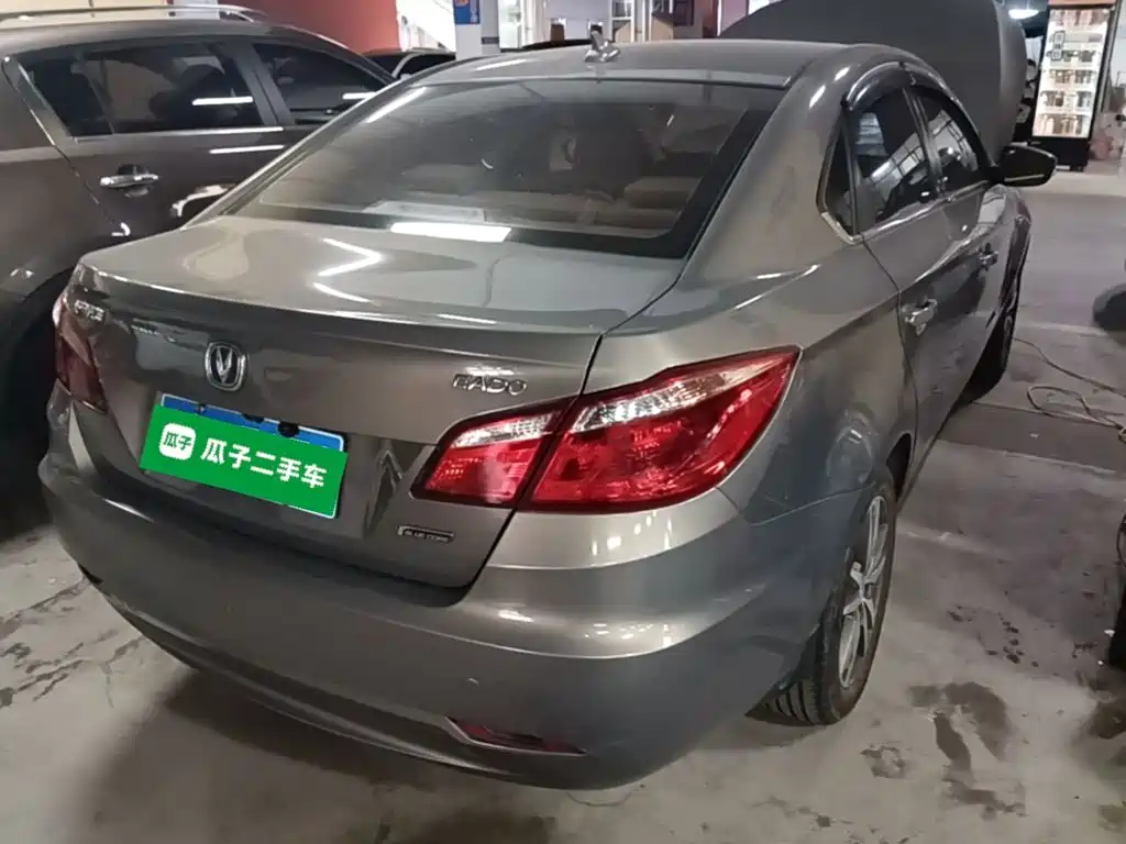 Changan Eado — миниатюра 7