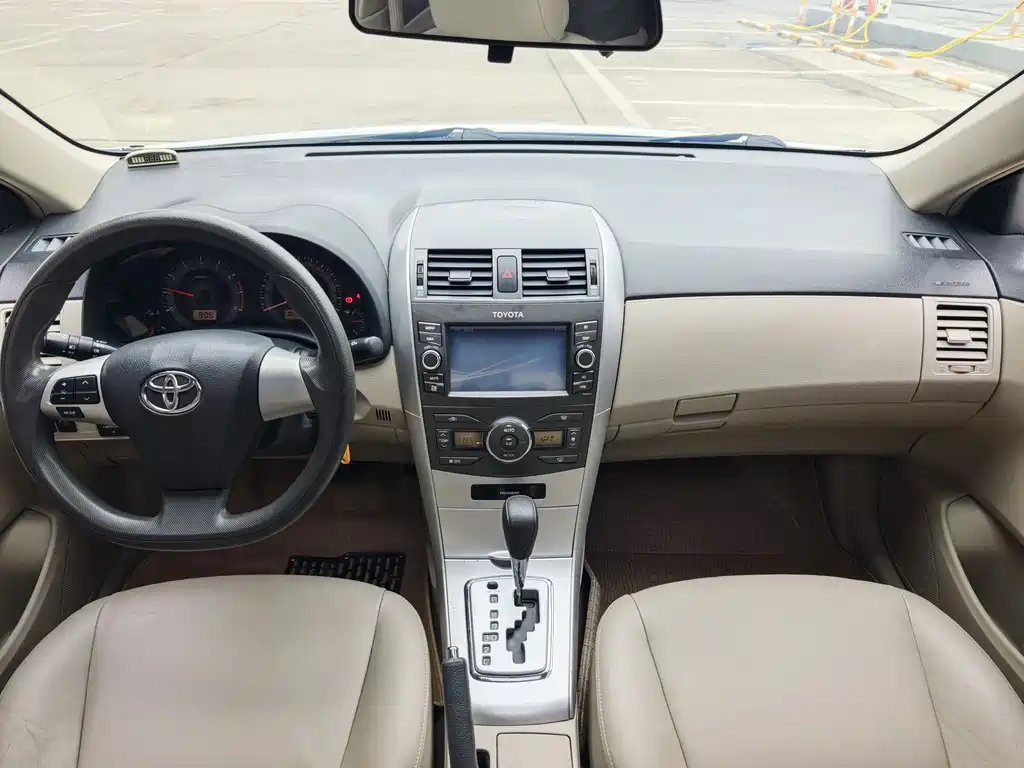 Toyota Corolla 2013 1.6L AT GL