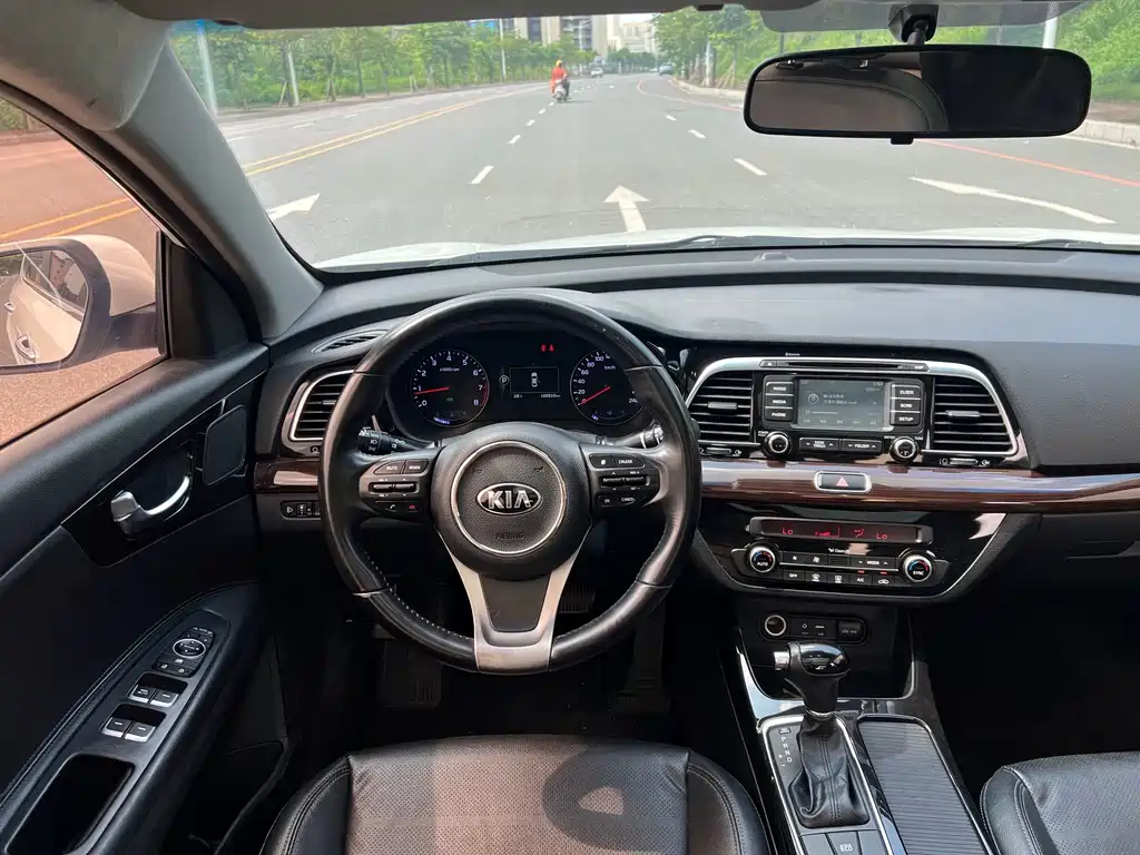 Kia K4 — миниатюра 14