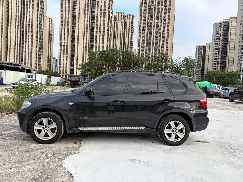 BMW X5 (Import) — миниатюра 12