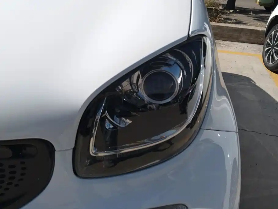 smart Smart Fortwo — миниатюра 5