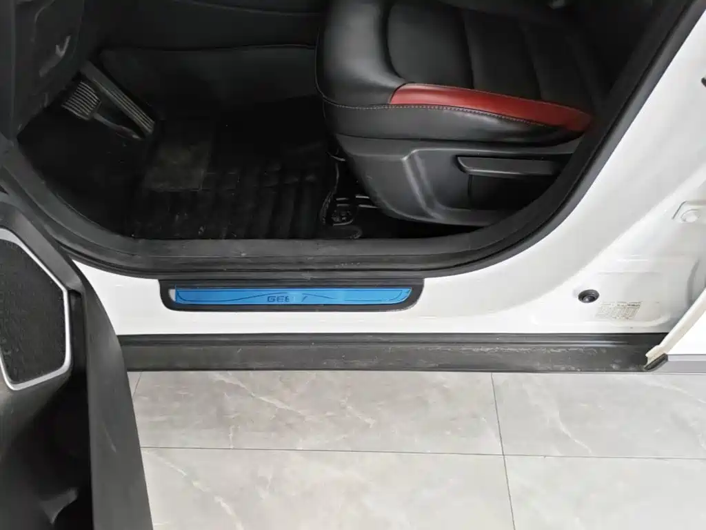 Geely Emgrand GS — миниатюра 22
