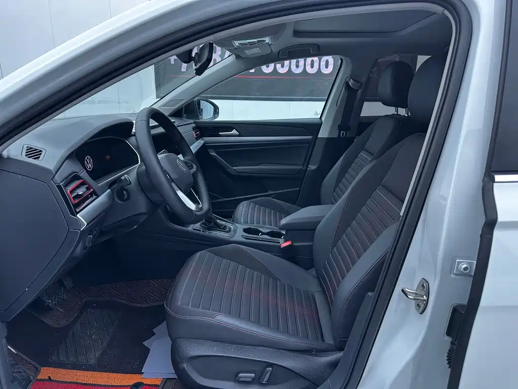 Volkswagen Lavida — миниатюра 4