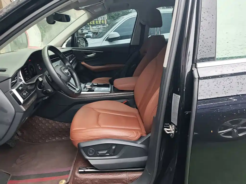 Audi Q7 — миниатюра 15